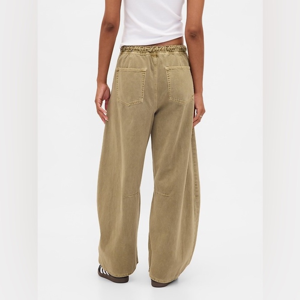 GAP Wide Leg Drawstring Pants in Olive - Picture 2 of 7